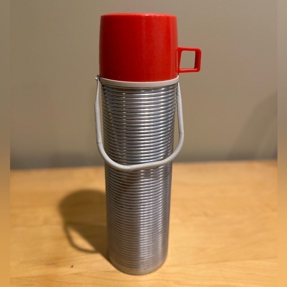 VINTAGE Original 1971 Thermos Vacuum Bottle